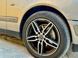 Mercedes E 240-4