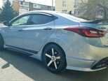 Hyundai Elantra-5