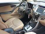 Hyundai Elantra-7