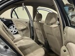 Nissan Sunny-14