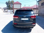 Kia Sorento-8