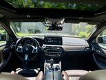 BMW 530e-8