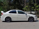 Mitsubishi Lancer-4