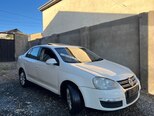 Volkswagen Jetta-13