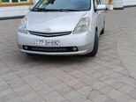 Toyota Prius-11