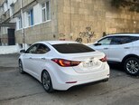 Hyundai Avante-17