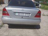 Mercedes C 220-2