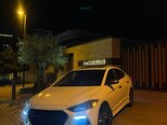 Hyundai Elantra-1