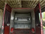 Ford Transit-8