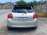 Toyota Auris-4