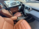 Kia Sorento-11