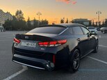 Kia K5-17