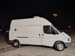 Ford Transit-10