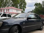 Mercedes E 240-7