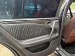 Mercedes E 240-11