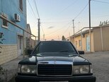 Mercedes 190-1