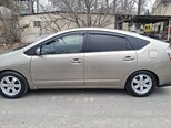 Toyota Prius-3