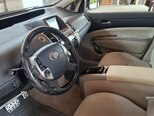 Toyota Prius-8