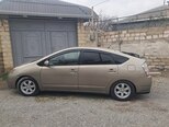 Toyota Prius-7