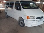 Ford Transit-4