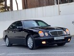 Mercedes E 240-1