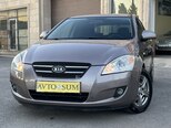 Kia Ceed-1