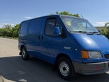 Ford Transit-5