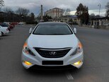 Hyundai Sonata-1