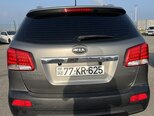 Kia Sorento-2