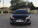 Hyundai Elantra-1
