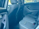 Hyundai Elantra-8