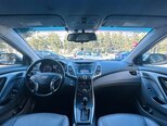 Hyundai Elantra-9