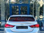 Hyundai Elantra-12
