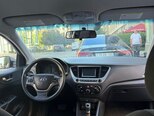 Hyundai Accent-6