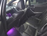 Hyundai Elantra-13