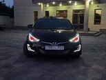 Hyundai Elantra-16