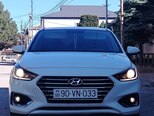 Hyundai Accent-2