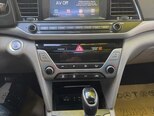 Hyundai Elantra-10