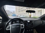 Chrysler 200-15