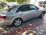 Hyundai Sonata-4