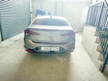 Hyundai Elantra-5
