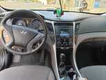 Hyundai Sonata-11