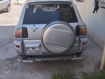 Toyota RAV4-12