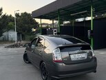 Toyota Prius-8