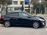 Hyundai Accent-5