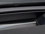 Mercedes E 300 4MATIC-11