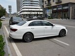 Mercedes E 300 4MATIC-9