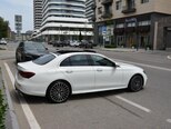 Mercedes E 300 4MATIC-13