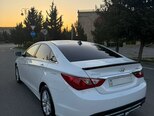 Hyundai Sonata-5