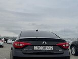 Hyundai Sonata-9